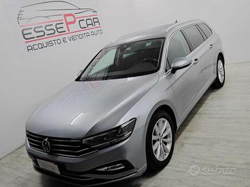 VOLKSWAGEN Passat Variant 1.6 TDI SCR DSG Busine