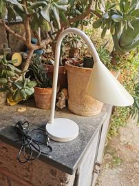 lampada da tavolo 