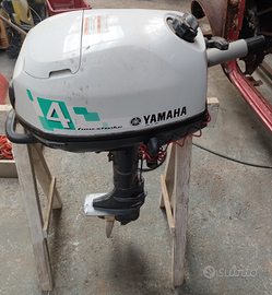 Motore fuoribordo Yamaha 4 cavalli