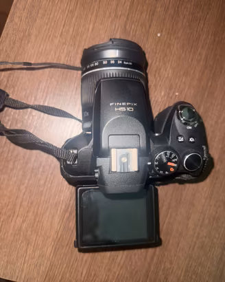 FUJIFILM FinePix HS10 – Zoom 30x