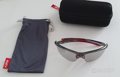 Occhiali da sole con lente chiara