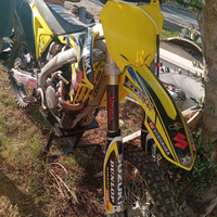 Suzuki 250 rmz 4 t