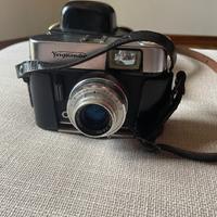 Macchina fotografica d’epoca