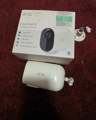 Arlo essential Xl