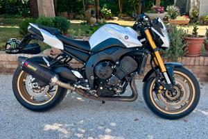 Moto Yamaha fz8 18500km