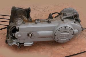 Piaggio Liberty 50 cc. 4 C28  gruppo trasmissione