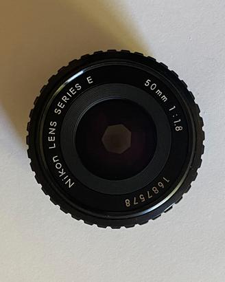 Nikon 50mm 1.8