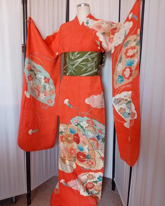kimono Furisode giapponese vintage in seta 
