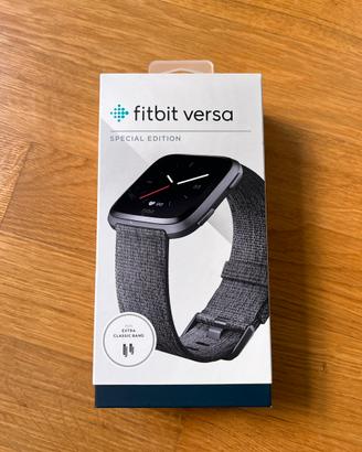 Fitbit Versa Special Edition