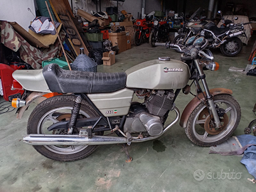 Laverda 350