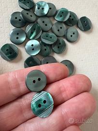Bottoni vintage 23 pezzi bachelite