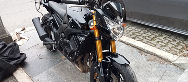 Yamaha FZ800