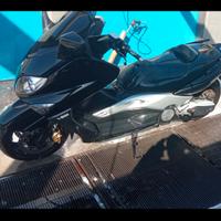 Yamaha T Max