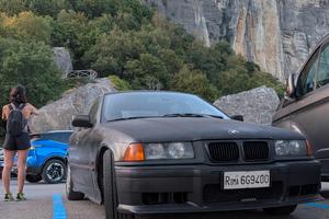 BMW E36 320i sedan 1993 GPL 100.000km drift/track