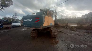Volvo 220