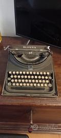 Macchina da scrivere Ico Olivetti 