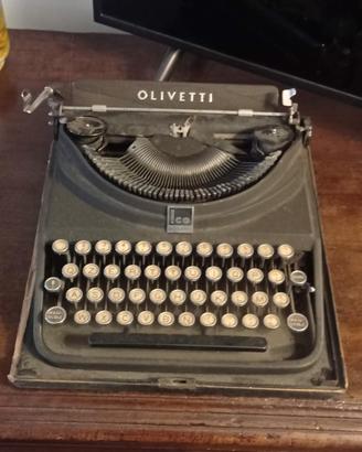Macchina da scrivere Ico Olivetti 