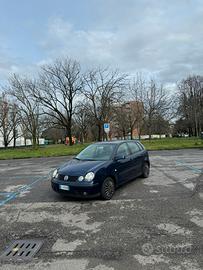 Volswagen poli euro 4 Benzina