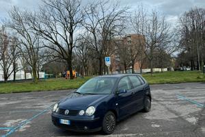 Volswagen poli euro 4 Benzina