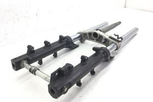 FORCELLA FODERI STELI E PIASTRA INFERIORE KYMCO XC