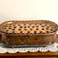 Antico scaldino da letto in rame con coperchio