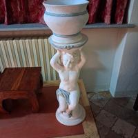 statua  con vaso 