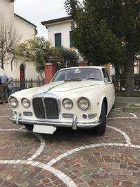 Daimler sovereign 1968 bianco