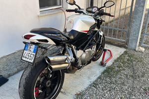 MV Agusta Brutale 910 R
