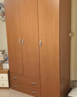 armadio 2 ante poi 2 cassetti