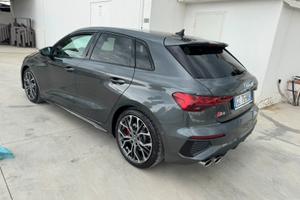 Auto audi S3 slime