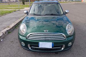 Miini Cooper D1.6 clubman