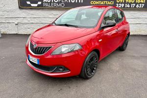 LANCIA Y 1.0 Benz/Hybrid Ecochic 99.000 KM!!! 70cv