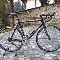 Bici da corsa Cube LTD Series (Alu + carbonio)