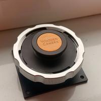 Red DSMC2 Wooden Camera Attacco PL Mount