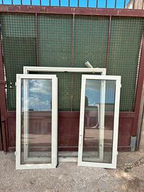 Finestra pvc doppio battente