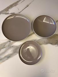 Servizio piatti Bitossi - 18 pezzi colore tortora