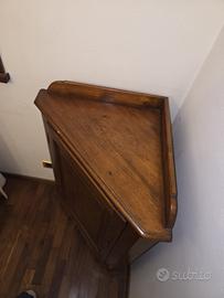 Mobiletto Angolare