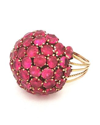 Anello Cocktail Cupola Rubini in Oro Giallo