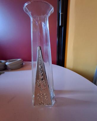 Vaso portafiori in vetro