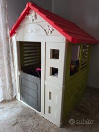 Casetta giochi per bambini con cucina e accessori