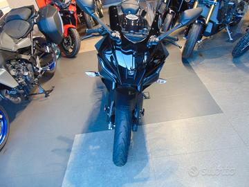 Yamaha YZF-R 125 nero NUOVO Euro 5 più, cv 15, pes