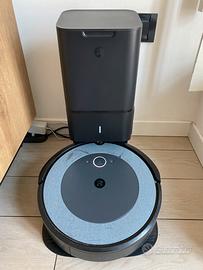 Roomba i3 con colonna aspirante