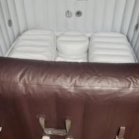 Piscina con idromassaggio