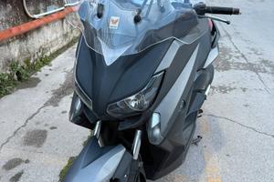 Yamaha Xmax 250