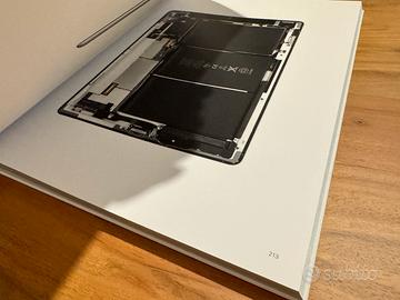 Libro “Designed by Apple in California”