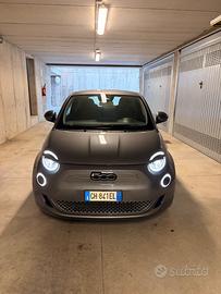 Fiat 500e full optional