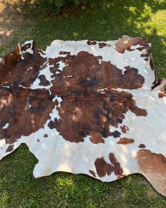 Tappeto in vera pelle bovina, mucca