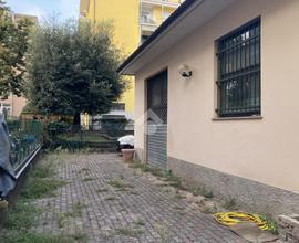 CAPANNONE A CHIAVARI