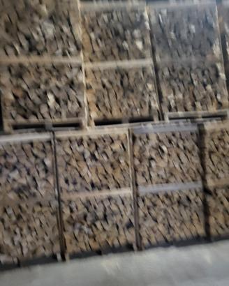 legna di faggio in bancali 