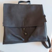 borsa/zaino in pelle prodotto artigianalmente